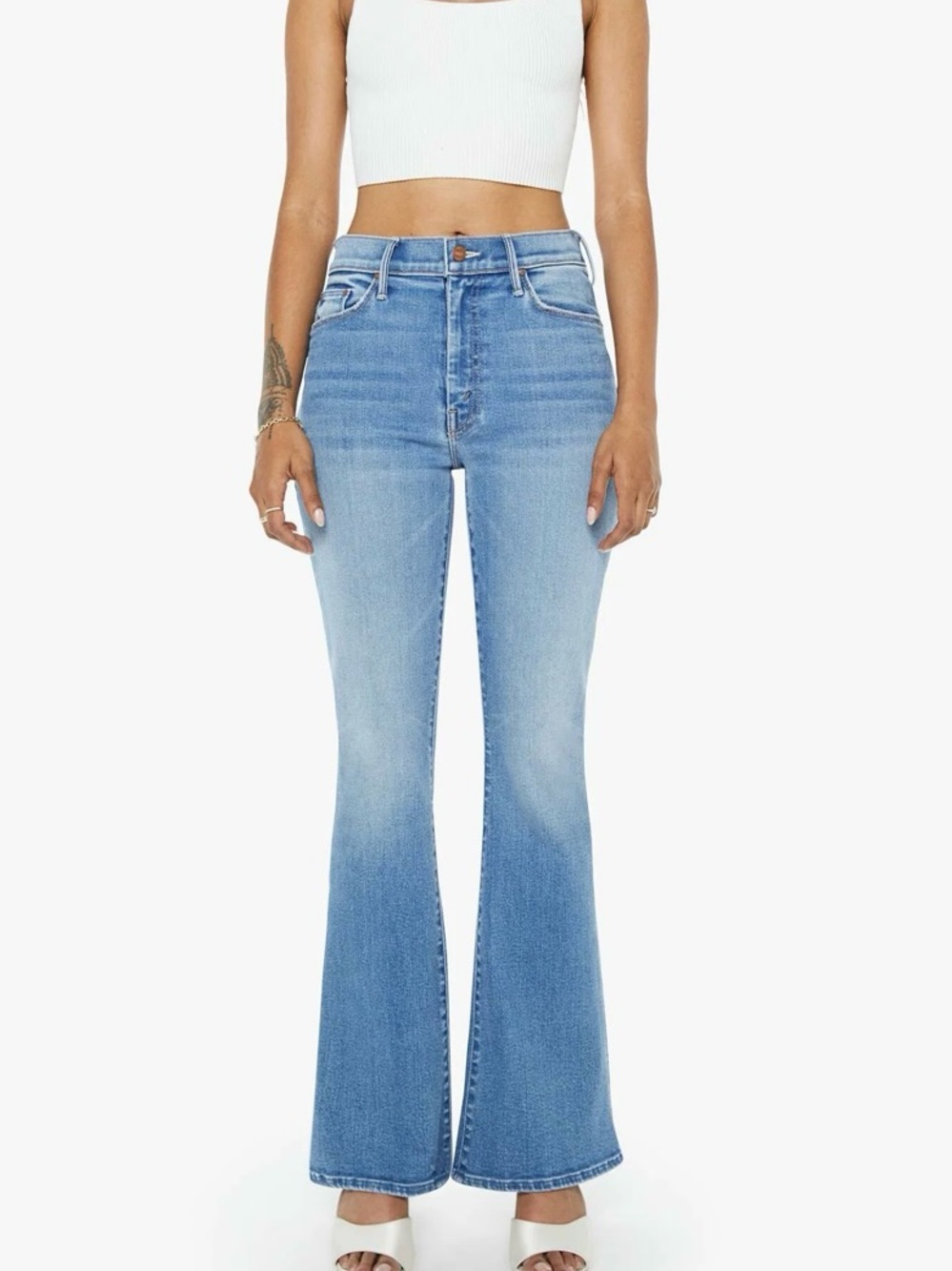MOTHER Petites The Lil Weekender Flare Jeans in Layover - Size 25